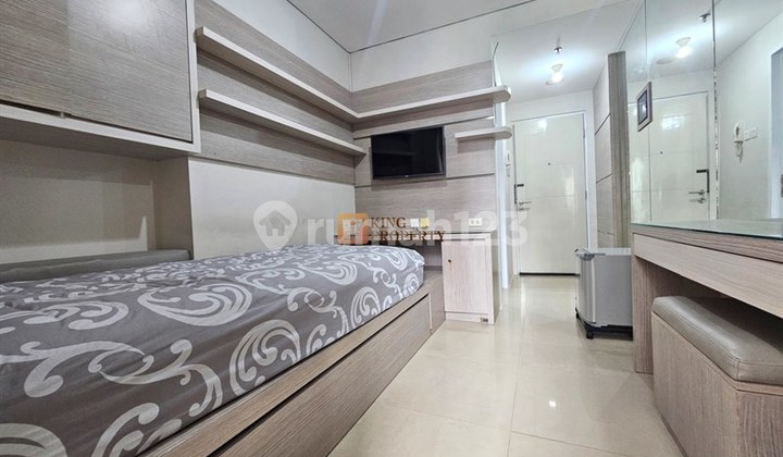 For Rent: Madison Park Modern Minimalist Studio Apartment with Built-Ins - Near Central Park & Orchid Garden. Facilities include Swimming Pool, Jogging Track, Basketball Court, Gym, Billiards, Sky Garden, EV Charging Station.