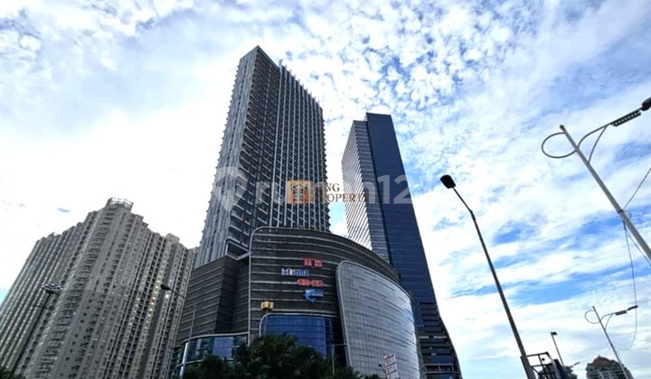 Exclusive Soho Neo Soho Residence | Modern Minimalis Industrial, Central Park Area, Fasilitas Keamanan 24 Jam, AC Central, Fitness Center, Function Hall, Taman, Shopping Center, Sky Terrace, Kolam Renang