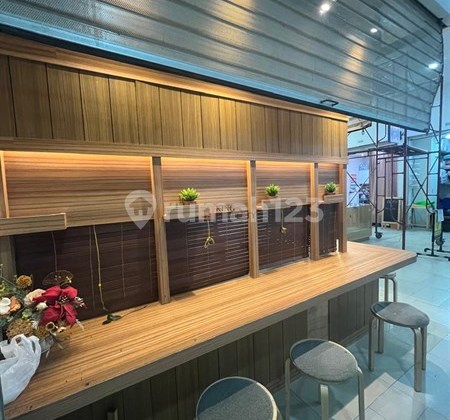Kios Strategis di Madison Park Central Park - Full Furnished, Siap Usaha Kios Strategis di Madison Park Central Park - Full Furnished, Siap Usaha