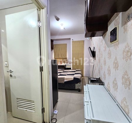 Disewakan Studio Modern Minimalist Functional di Madison Park - Dekat Central Park Mall & Mall Taman Anggrek, Podomoro City, Fasilitas Kolam Renang, Jogging Track, Lapangan Basket, Gym, Billiard, Sky Garden, Evi Charger Station 2