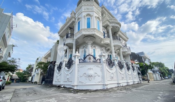 Rumah Mewah Mangga Dua Classic European 4,5 Lantai - Dekat Itc Mangga Dua & Wtc Mangga Dua, Pasar Mangga Dua, Sma Negeri 1 Jakarta, Rs Husada Mangga Besar