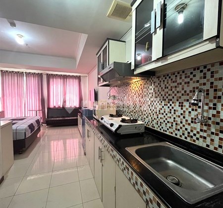 Best Price,  Fasilitas Kolam Renang & Kids Pool, Whirlpool, Sauna & Outdoor Playground, Jogging Track, Squash Court, Tennis Court & Gym, Disewa  Studio Royal Mediterania Garden Furnish Tanjung Duren 2