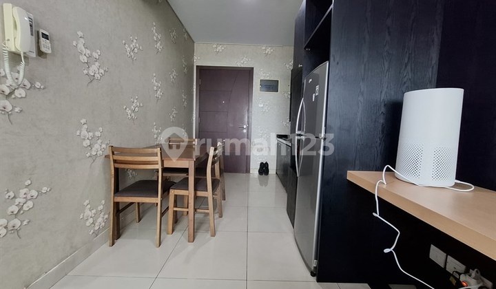 Disewakan 1Br Central Park Residences Modern Minimalist Contemporary | Walking Distance Mall Central Park & Taman Anggrek , Fasilitas Keamanan 24 Jam, Kolam Renang & Kolam Renang Anak, Jogging Track, Lapangan Basket, Tennis Court, Gym 2