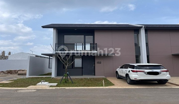 For Sale 2-Story House Park Serpong - Cityzen Hills 2 Tropical Modern Minimalist Design, Near Bsd City & Cisauk Station, Facilities Include One Gate System & 24-Hour Security, CCTV, Green Park & Open Area, Children's Playground & Jogging Track 2