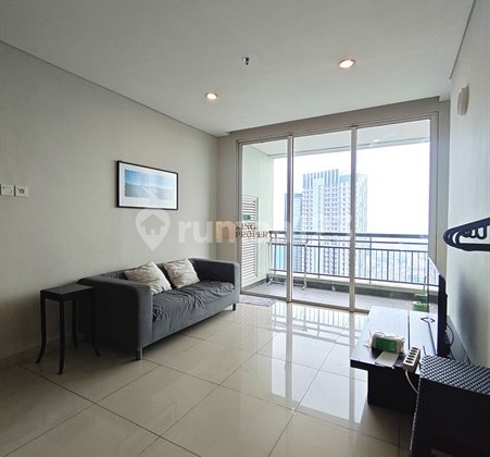 Modern Style 2BR Central Park Residences Akses Langsung ke Mall, Fasilitas Keamanan 24 jam, Kolam Renang & Kolam Renang Anak, Whirpool, Jogging Track  2