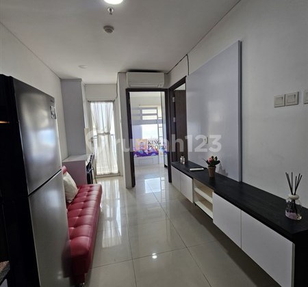 Enjoy the Sunset from Your Balcony! For Sale Northland Ancol Apartment 2BR Minimalist Furnished, Facilities: Jogging Track, Gym, Swimming Pool, Garden, Piped Water, 24-Hour Security, Tennis Court. Enjoy the Sunset from Your Balcony! For Sale Northland Ancol Apartment 2BR Minimalist Furnished, Facilities: Jogging Track, Gym, Swimming Pool, Garden, Piped Water, 24-Hour Security, Tennis Court.