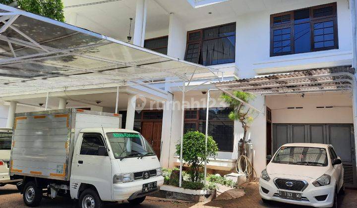 Dijual Rumah Besar Dan Tanah Luas Di Setrasari Raya Bandung Utara 1