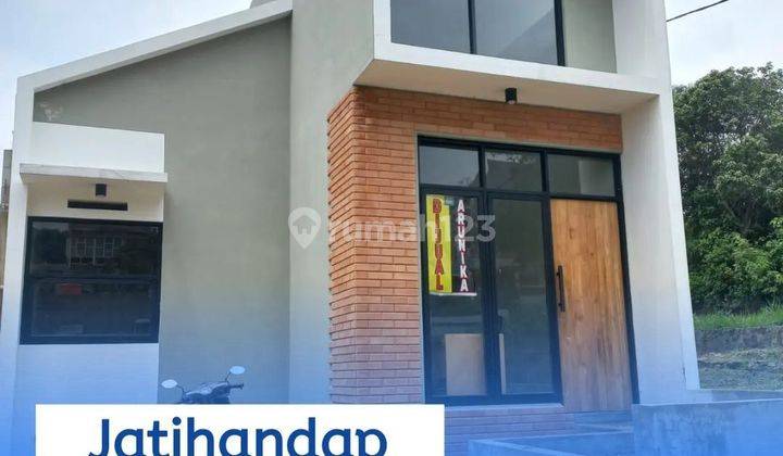 SISA 1UNIT RUMAH BARU DLM CLUSTER DI JATIHANDAP BANDUNG TIMUR 1