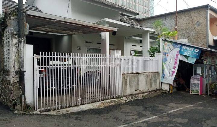 DIJUAL RUMAH ASRI DITENGAH KOTA DI CIHAMPELAS BANDUNG 1