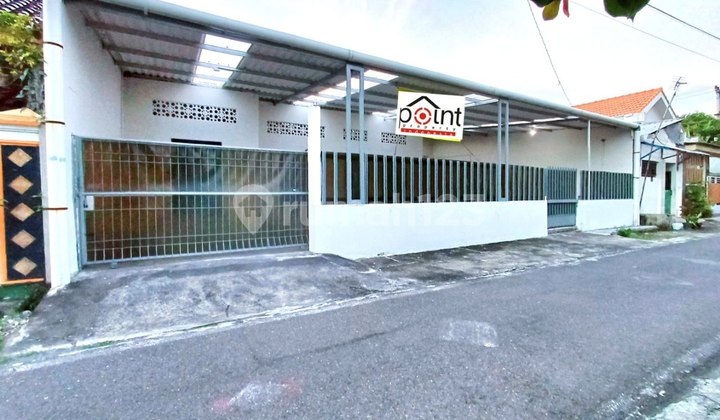 Nice Spacious House Rental Near Main Road Nice Spacious House Rental Near Main Road