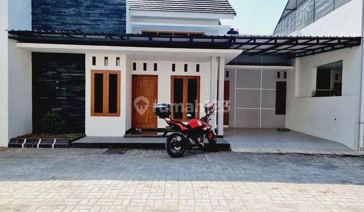 Kontrakan Rumah Baru Cluster Cantik Area Colomadu Dekat Jl Raya 2