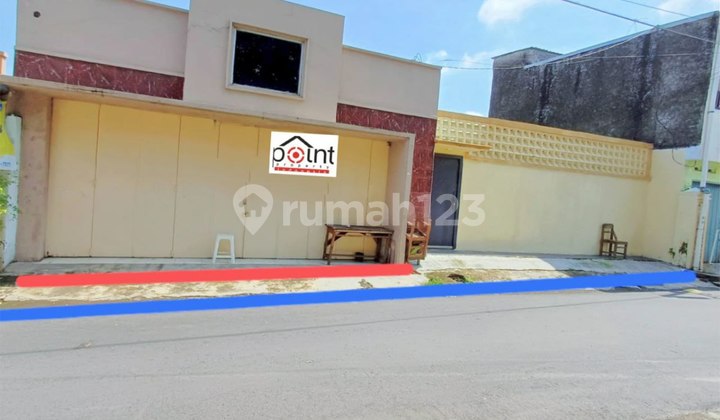 Ruang Usaha Dalam Perkampungan Hitung Tanah