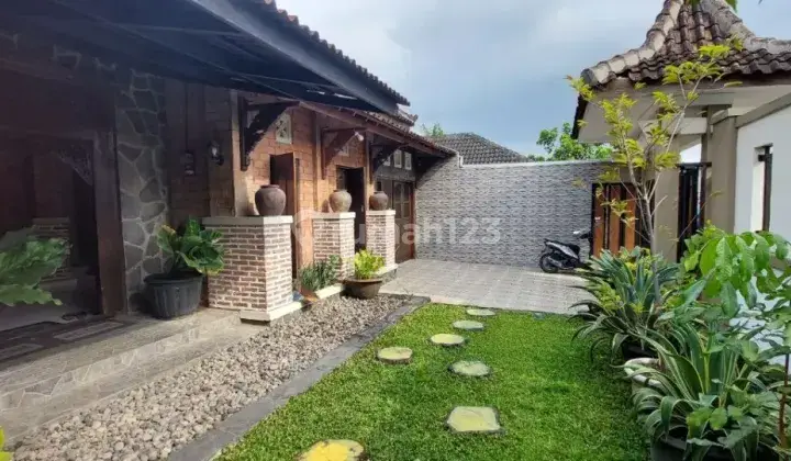 Rumah Siap Huni Mewah Full Furnish Kadipiro, Solo 2