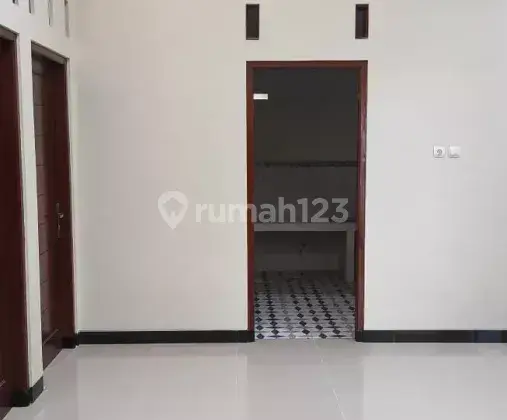 Rumah Baru Cantik Imut Ready Dekat Akfis Colomadu 2