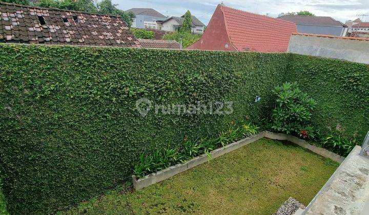 Town House 2lt Luxury Tengah Kota Surakarta