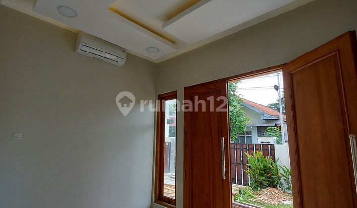 Town House 2lt Luxury Tengah Kota Surakarta
