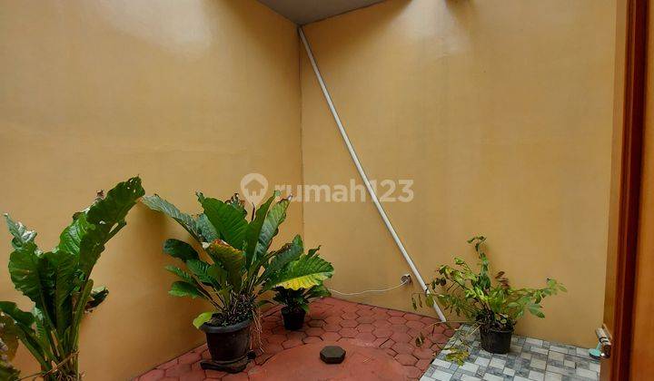 Rumah Cantik Strategis Kota Solo Dekat Stadion Dan Gerbang Tol