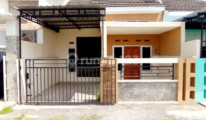 Perum Desa Rumah Minimalis Dekat Indogrosir Dan UNS 2