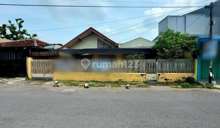 Rumah Lama Kota Solo Hitung Tanah Area Strategis 5