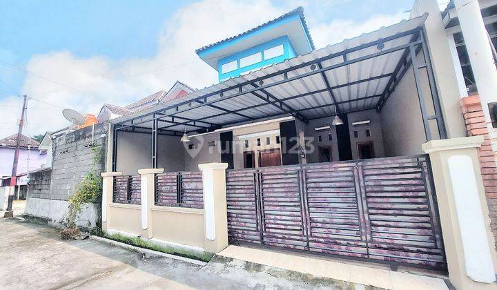Mini Cluster One Gate Security 24jam Rumah 1½Lt Bagus Terawat 1