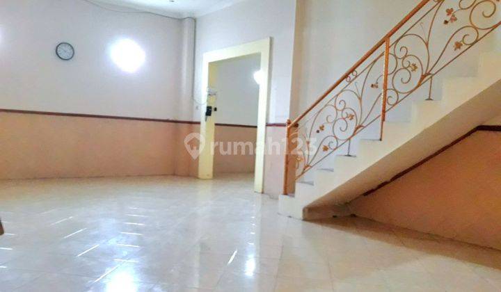 Kontrakan Rumah Kokoh Luas 2Lt Tengah Kota Solo 4