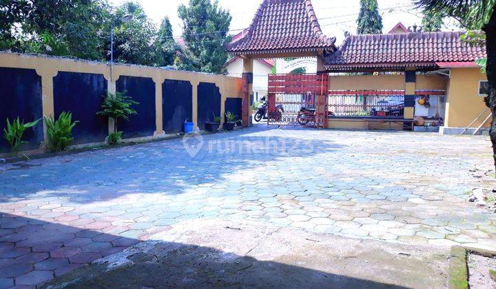 Kontrakan Rumah Kokoh Luas 2Lt Tengah Kota Solo 9
