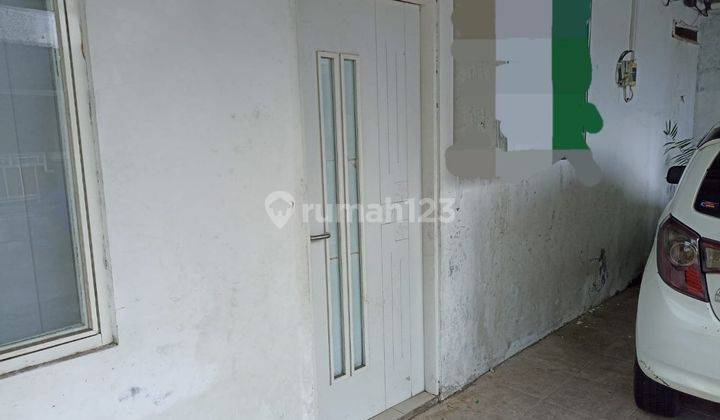 Rumah Strategis Hitung Tanah Dekat UNISRI 9