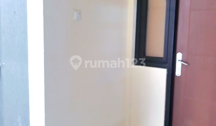Kontrakan Rumah Bagus Tengah Kota Dekat Jalan Raya 12
