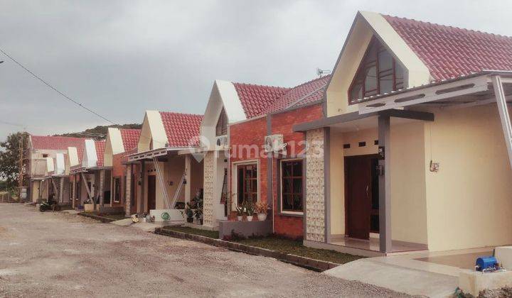 Perum Cluster Rumah Cantik Strategis Indent 6Unit 4