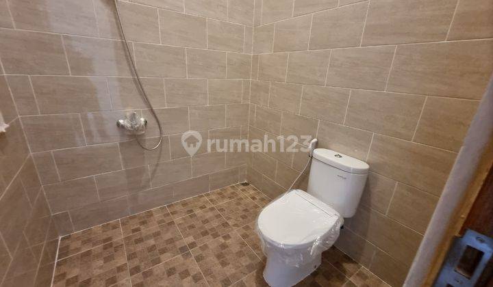 Rumah Mewah Dekat Tol Dan Stadion Manahan