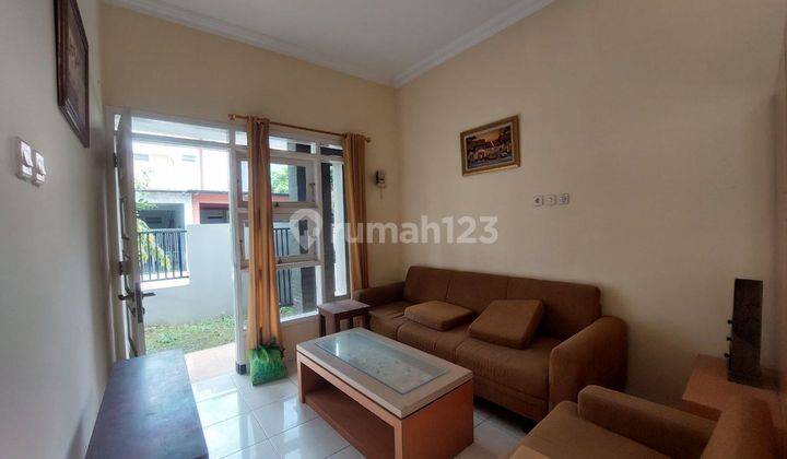 Kontrakan Rumah Cantik 2Lt Semi Furnished Cluster  17