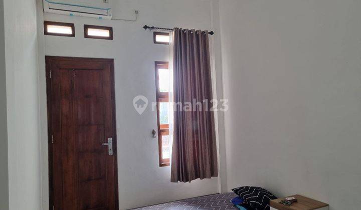 Rumah Mewah 2Lt Halaman Luas Dekat Kuliner Dan Kampus 6