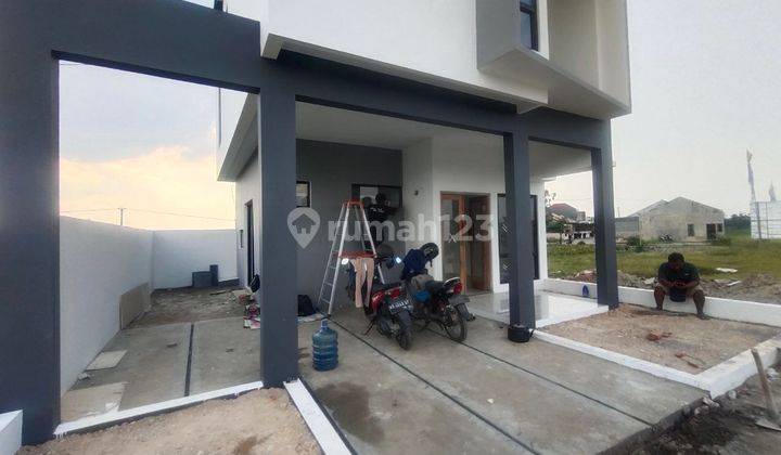 Rumah Baru 2Lt Pesan Bangun Dekat Pusat Bisnis Karanganyar 4