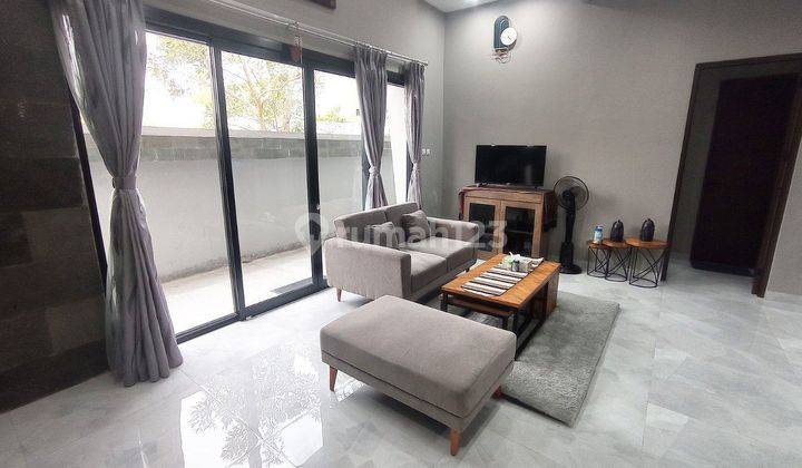 Cluster Elite Rumah Luxury Full Furnished Area Pakuwon Mall 2