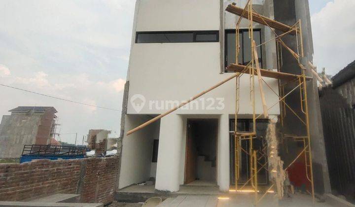 Cluster Rumah 2lt Tahap Finishing Delat Kuliner Dan Kampus 2