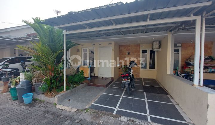 Kontrakan Rumah Cluster Full Furnished Dekat UNS AUB UNISRI