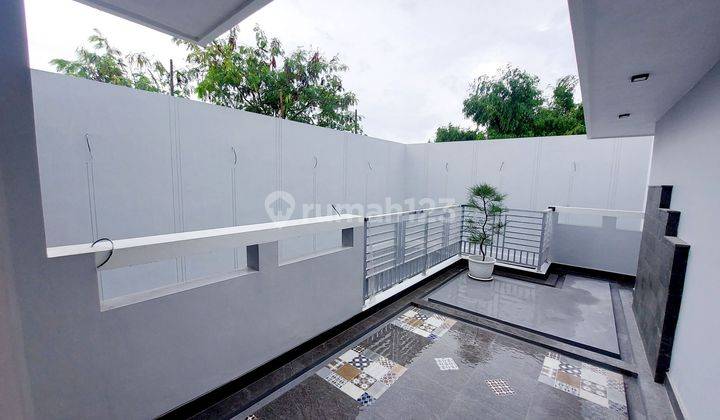 Rumah Baru Mewah 2Lt Design Minimalis Modern Luxury 2