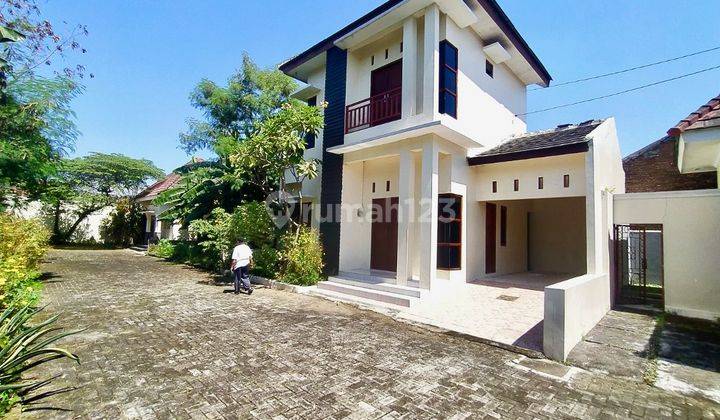 Rumah Baru 2Lt Cluster Area Pusat Bisnis Kota Solo 1