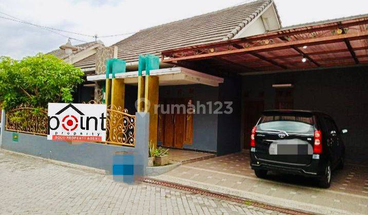 Rumah Cluster Bagus Semi Furnished Area Dekat Kampus UMS 1