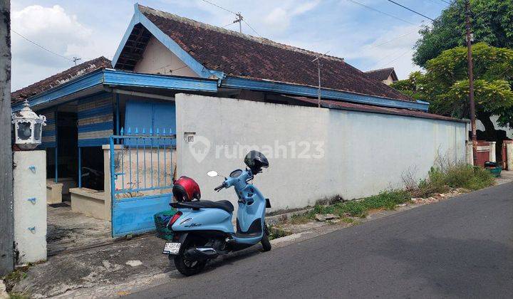 Rumah Hitung Tanah Bagus Untuk Dibangun Guest House  1