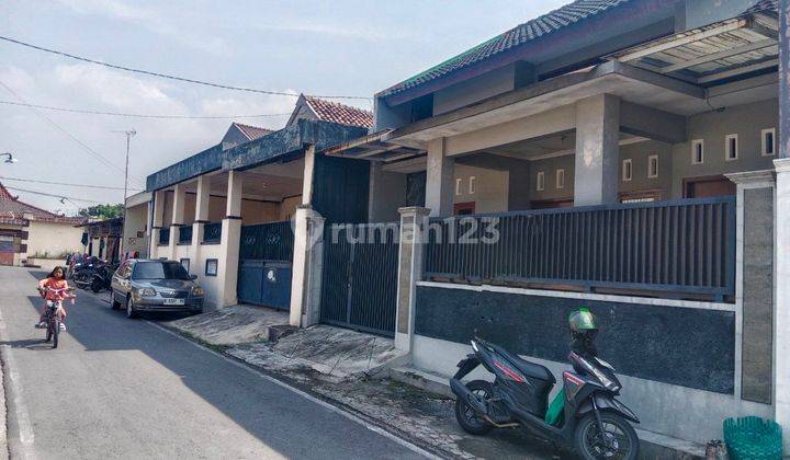 Rumah Modern Minimalis Strategis Dekat Stadion Manahan Exit Tol 2