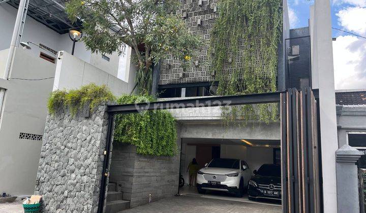Rumah Mewah 2lt Design Tripocal Modeen Minimalis 1