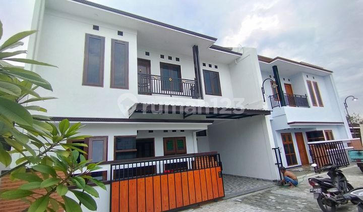Rumah Cantik.2lt Ready Siap Huni Dekat Kampus Ums  2