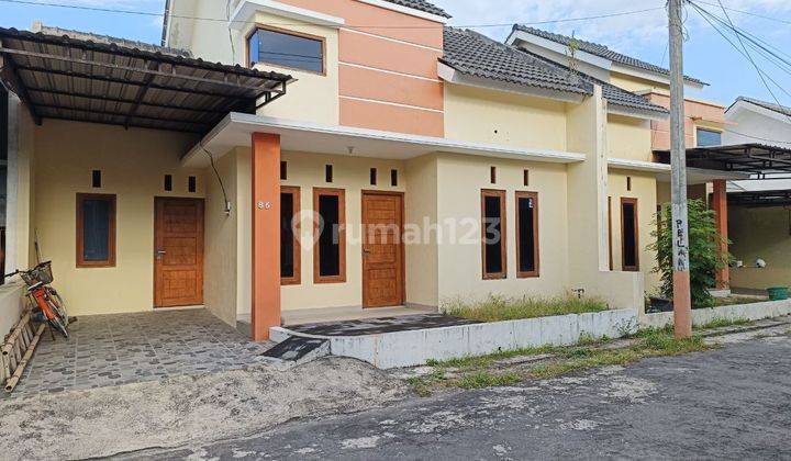 Kontrakan Rumah Bagus Harga Ekonomis Dekat Kampus UMS 1