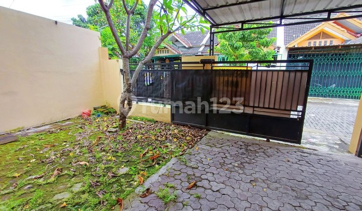 Nice House Rental Cluster Near Dr. Oen Soba 2