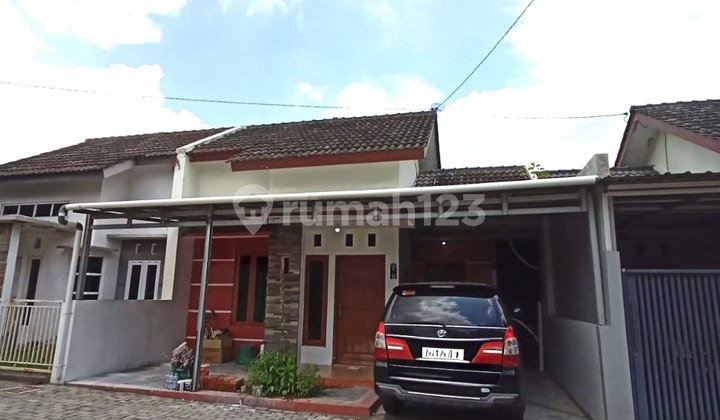 Beautiful Well-Maintained House in Cluster Near UIN Campus 2