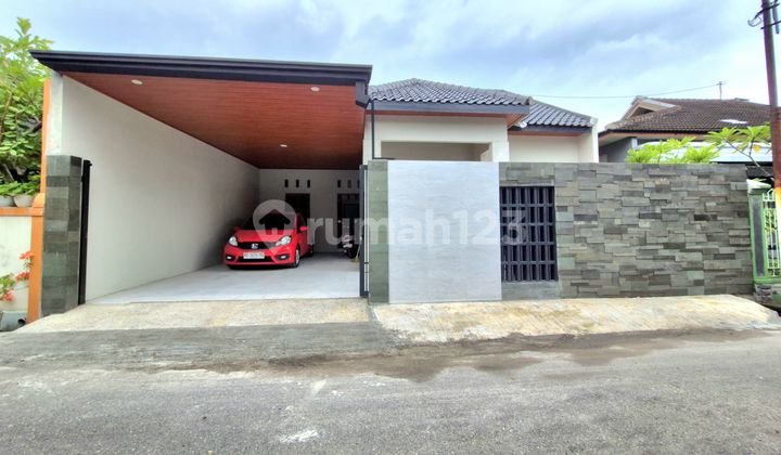 Rumah Baru Ready Carport 2 Mobil Solo City Rumah Baru Ready Carport 2 Mobil Solo City