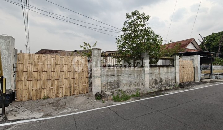 Tanah Ideal Hook Tengah Kota Dekat Gor Manahan Dan Exit Tol