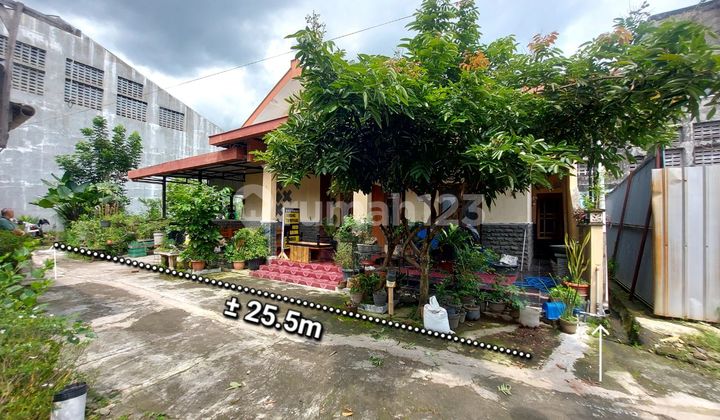 Hot List: Strategically Ideal Land Bonus House Near Dr Oen