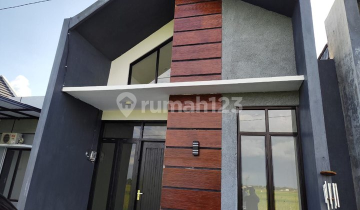 Mutah New House Rental Cluster Near Solo Jogja Main Road